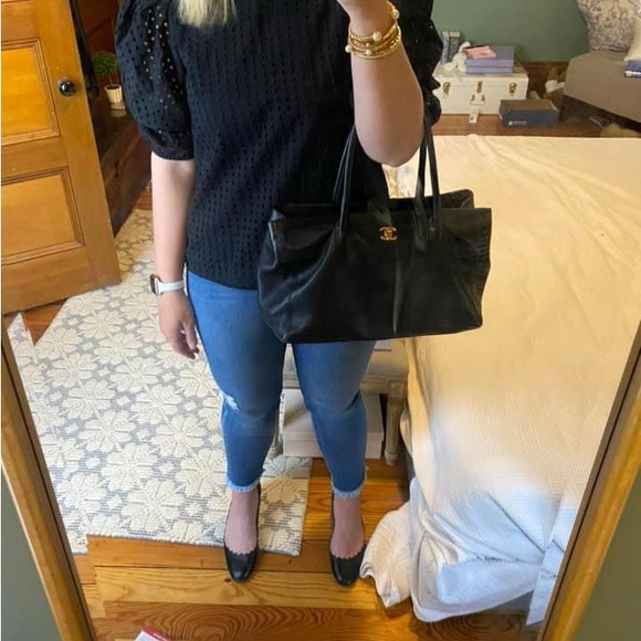 Chanel cerf tote with 24K gold hardware - Picture 8 of 8